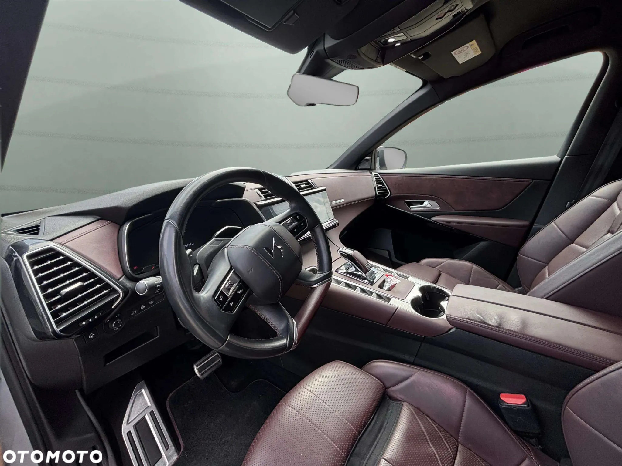 DS Automobiles DS 7 Crossback - 12