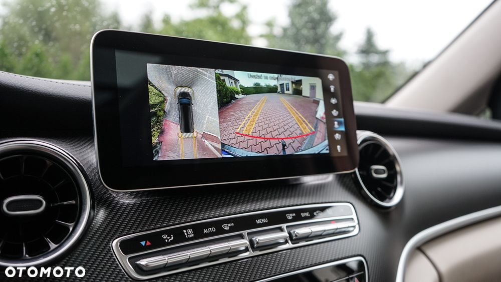 Mercedes-Benz Klasa V 300 d Exclusive 9G-Tronic (d³ugi) - 17