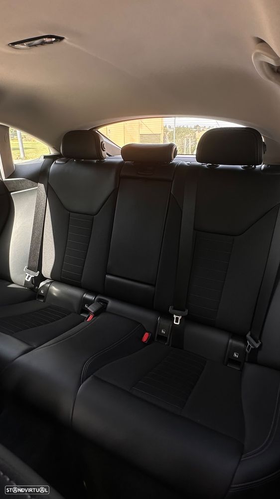 BMW i4 eDrive40 - 25