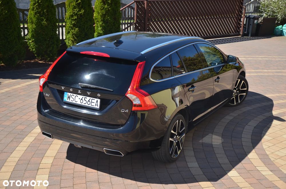 Volvo V60 B4 D Geartronic RDesign - 8