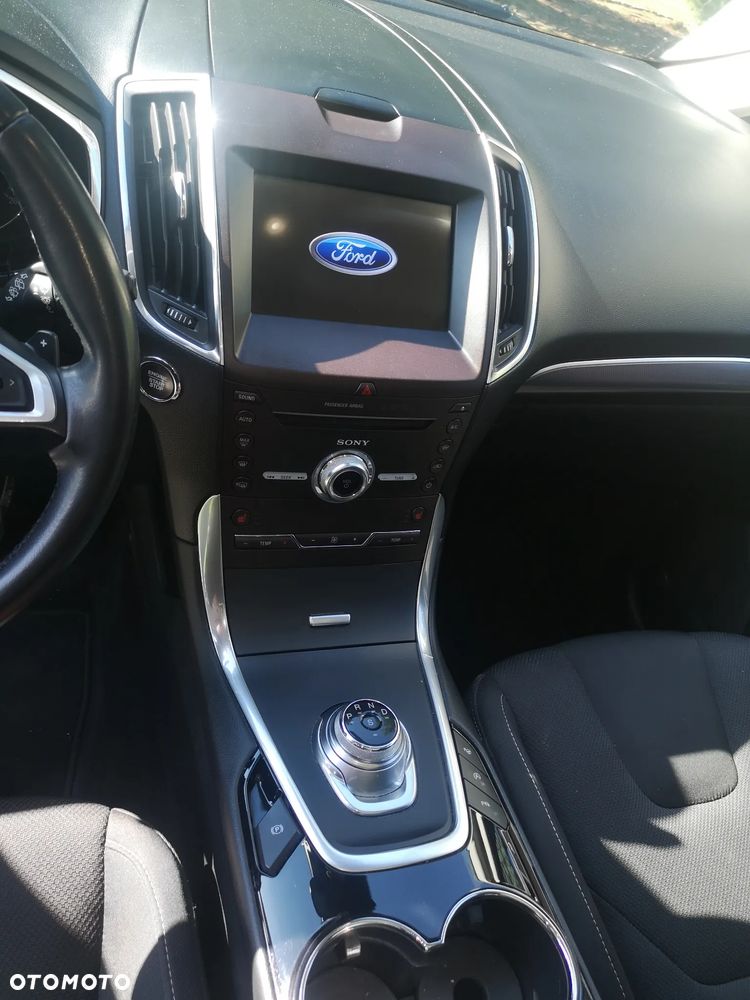 Ford S-Max 2.0 EcoBlue Twin-Turbo Titanium - 8