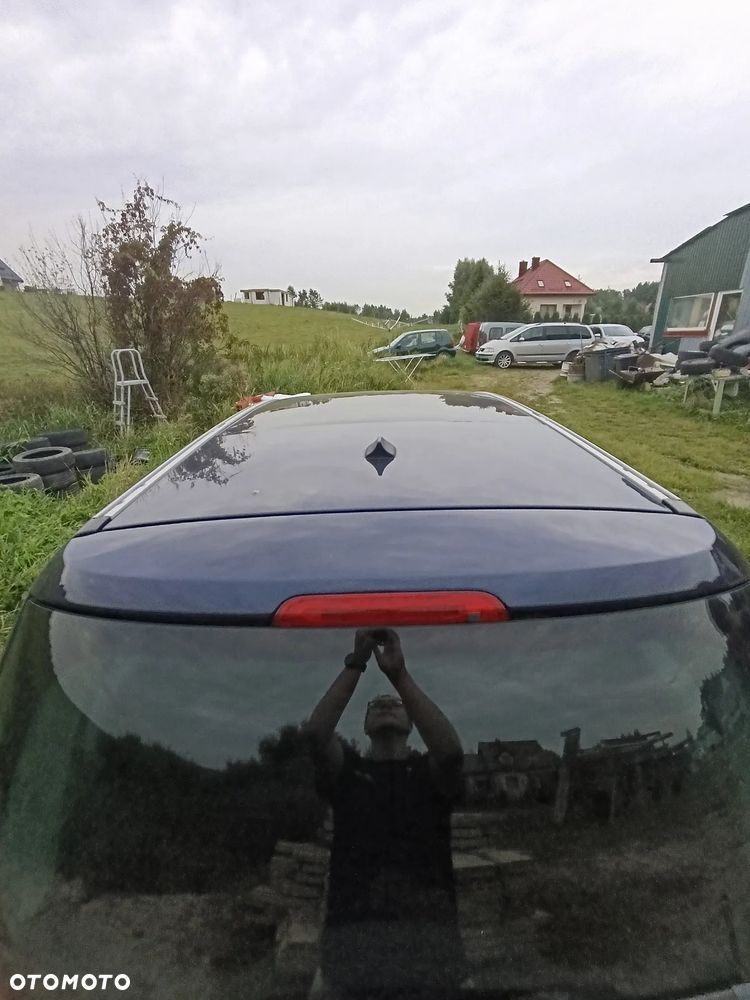 Ford Galaxy 1.8 TDCi Ghia - 11