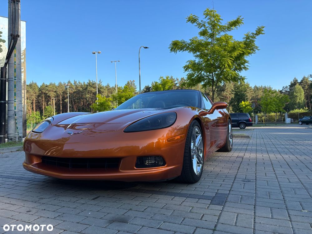 Chevrolet Corvette - 23