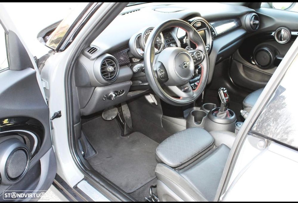 MINI 5 Portas Cooper S Auto Desportiva - 12
