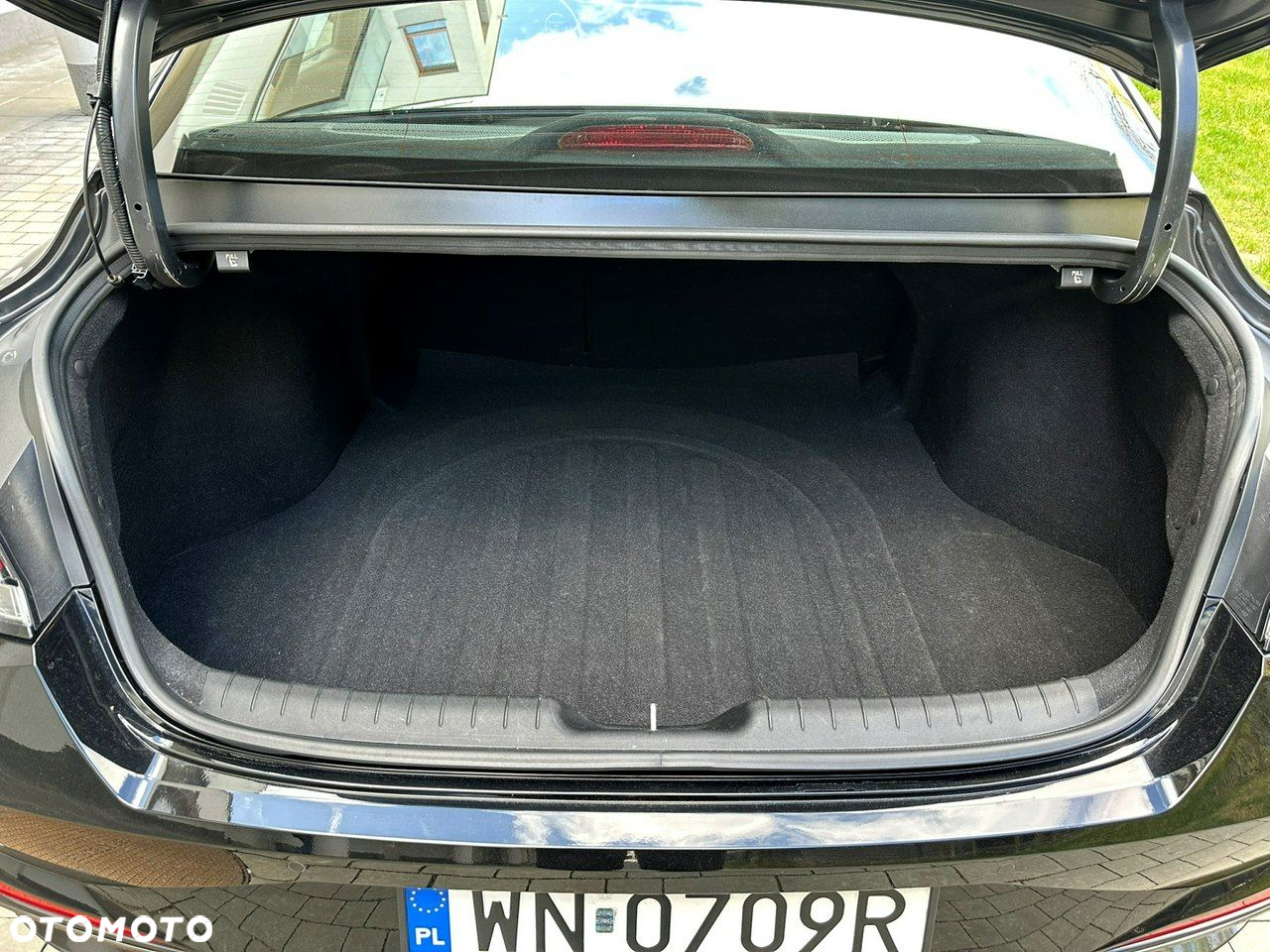 Hyundai Elantra 1.6 Executive CVT - 11