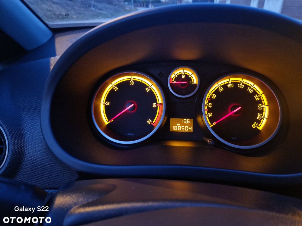 Opel Corsa - 7