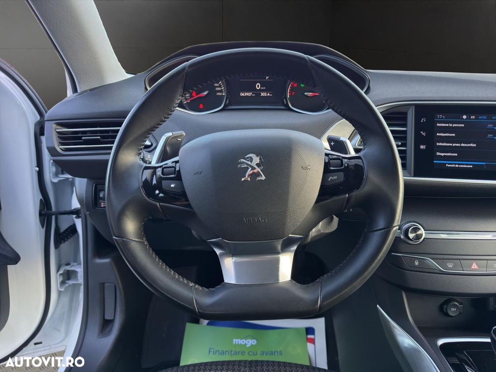 Peugeot 308 - 6