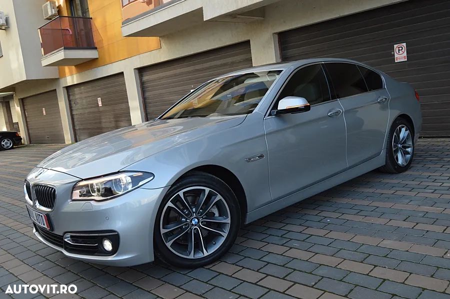 BMW Seria 5 520d xDrive Aut. Luxury Line - 34