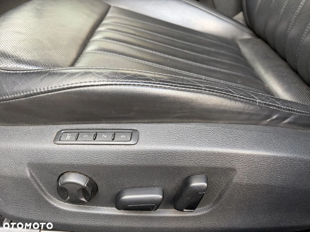Skoda Superb 2.0 TSI L&K DSG - 20