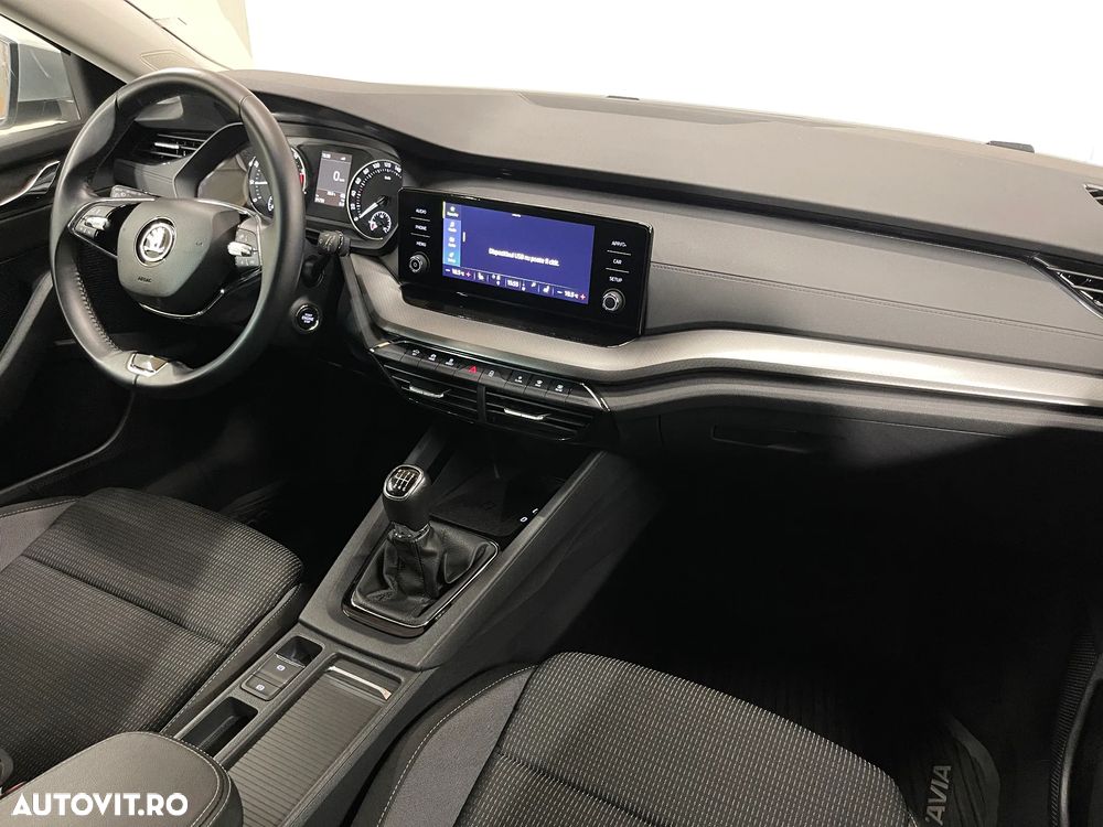 Skoda Octavia 1.5 TSI Ambition - 9