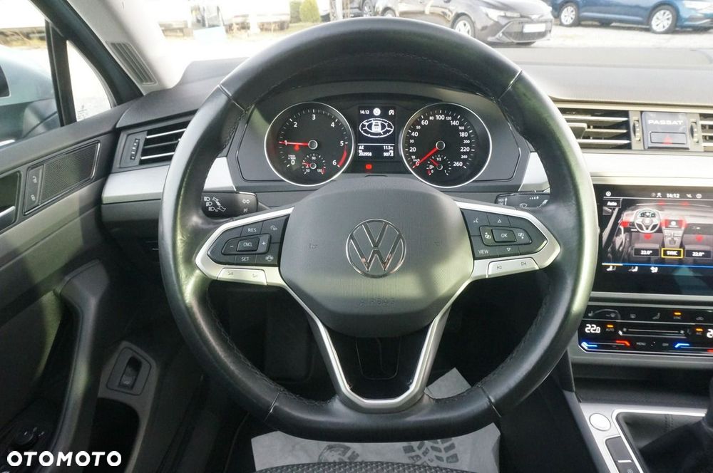Volkswagen Passat 2.0 TDI EVO Essence - 12
