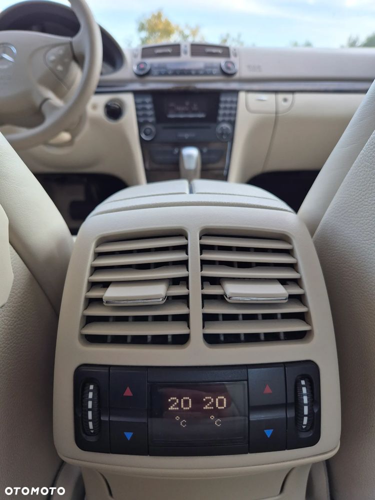 Mercedes-Benz Klasa E 320 CDI Avantgarde DPF - 25