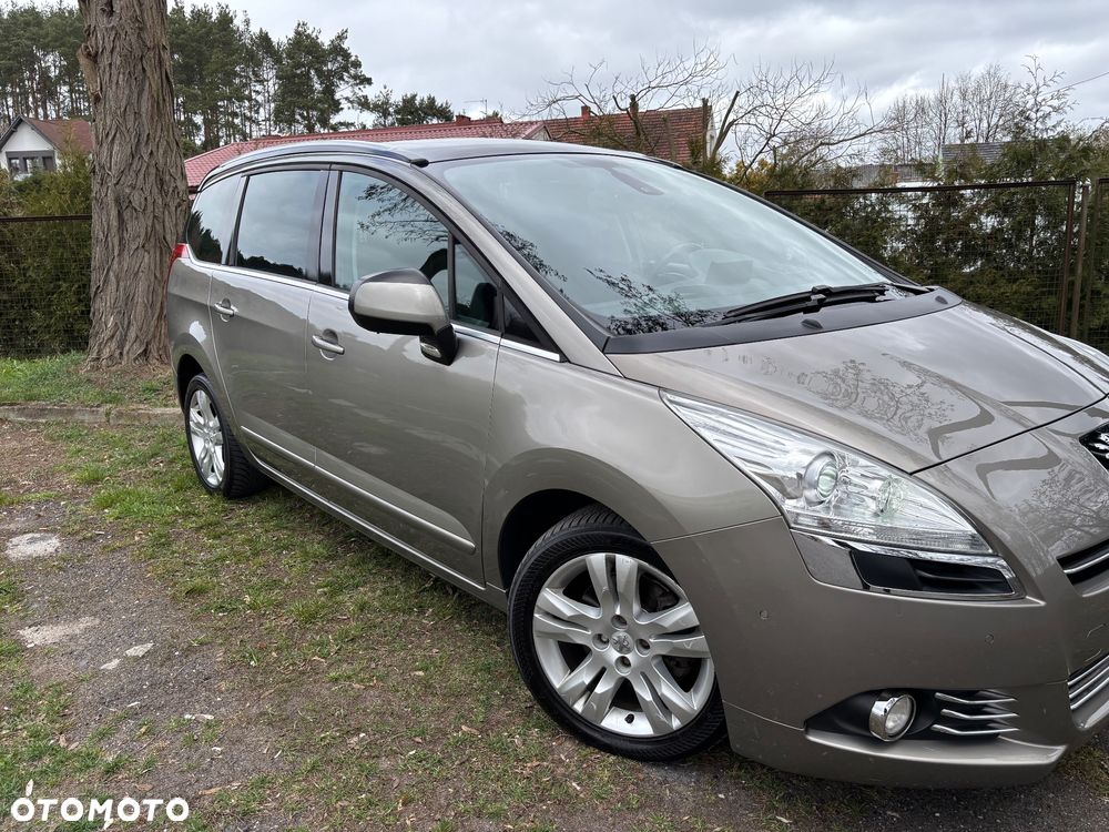Peugeot 5008 HDI FAP 165 Automatik Premium - 2