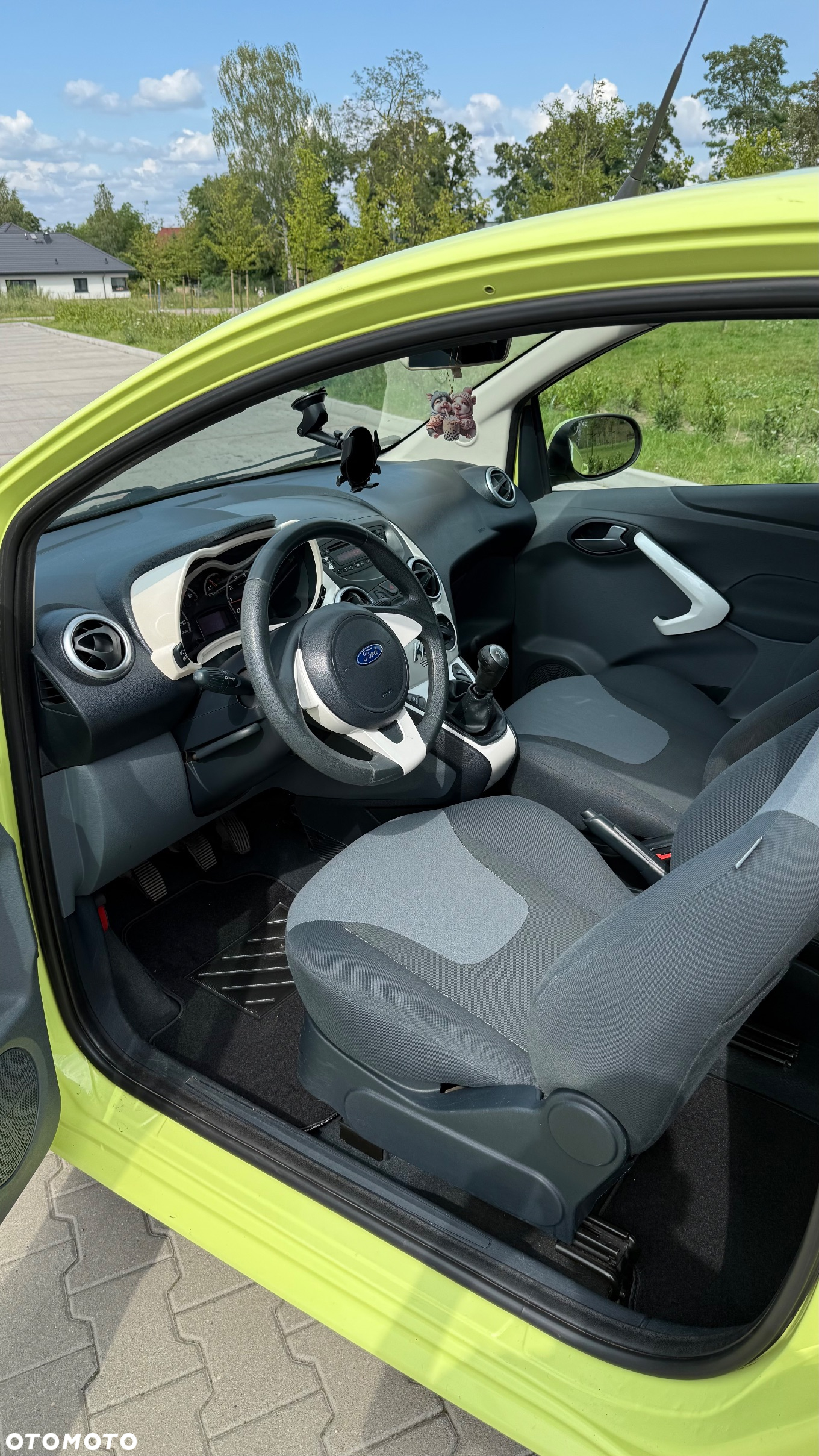 Ford KA 1.2 Ambiente - 17