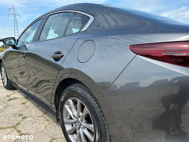 Mazda 3 FASTBACK SKYACTIV-X 2.0 M-Hybrid - 19