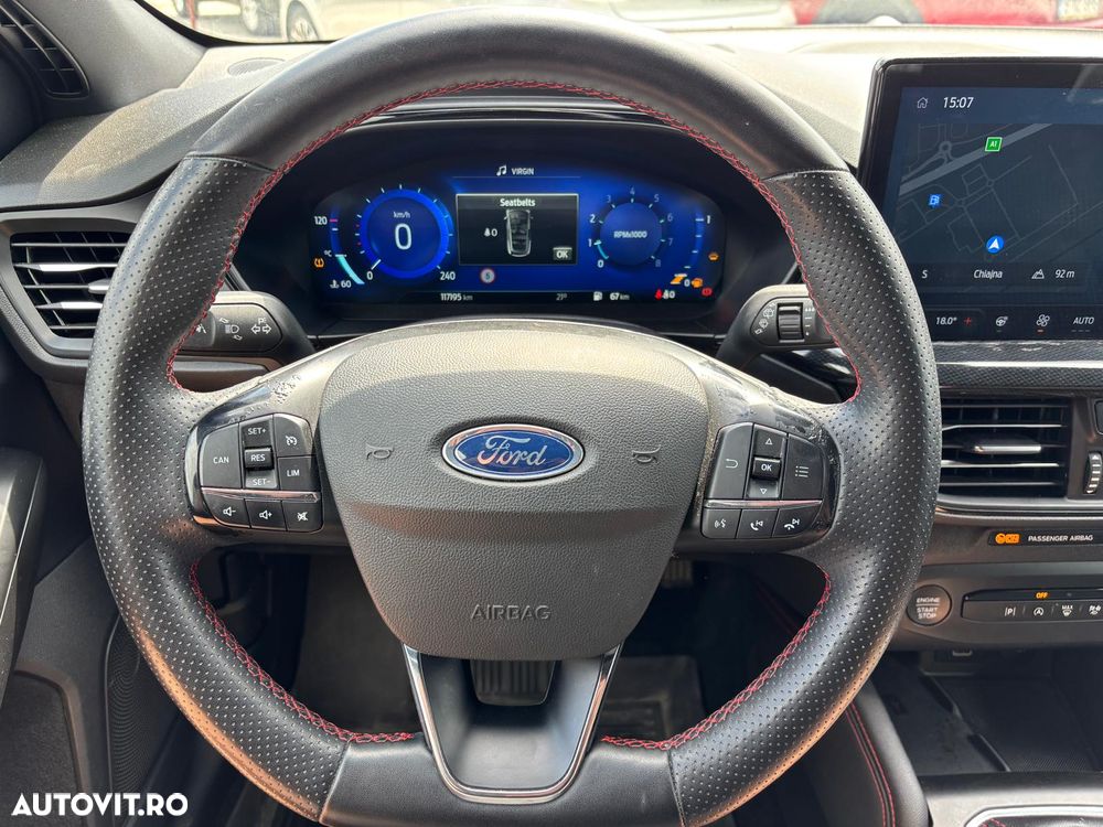 Ford Focus 1.0 EcoBoost MHEV ST-Line - 14