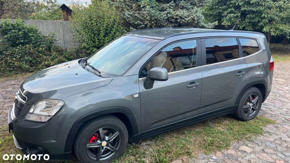 Chevrolet Orlando - 37