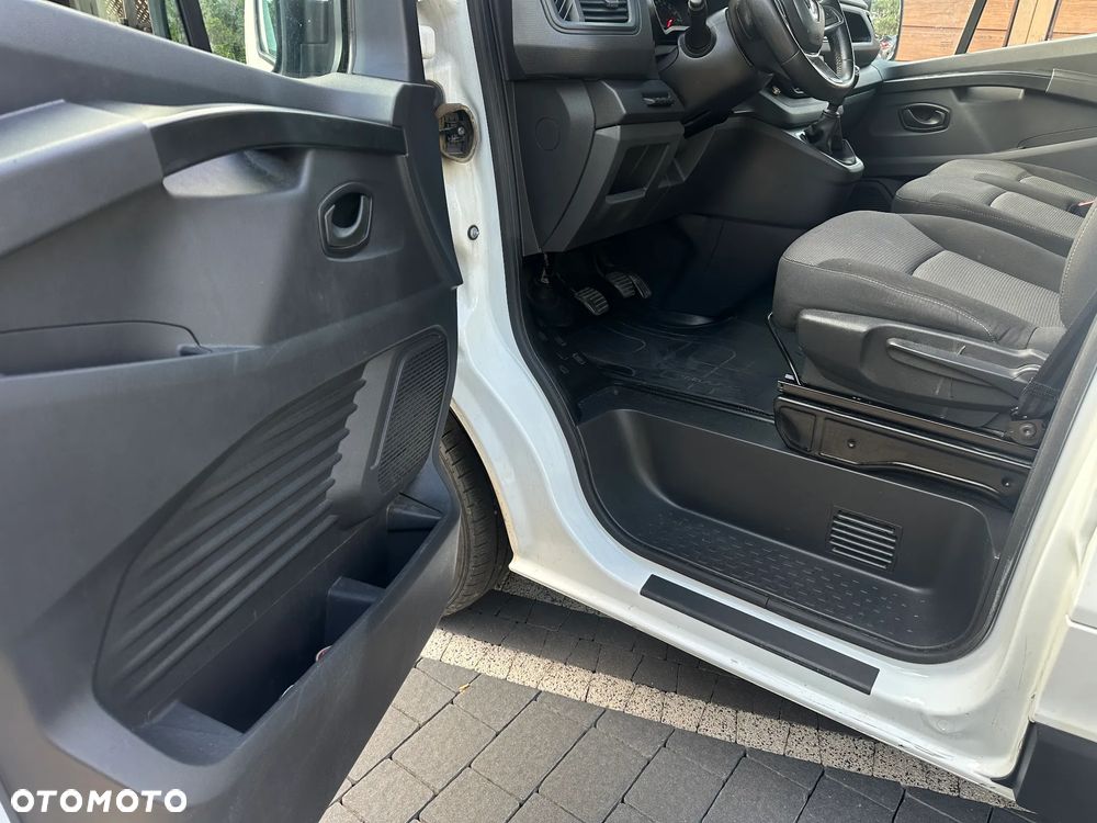Renault Trafic 2.0 Dci 130KM Lift - 9