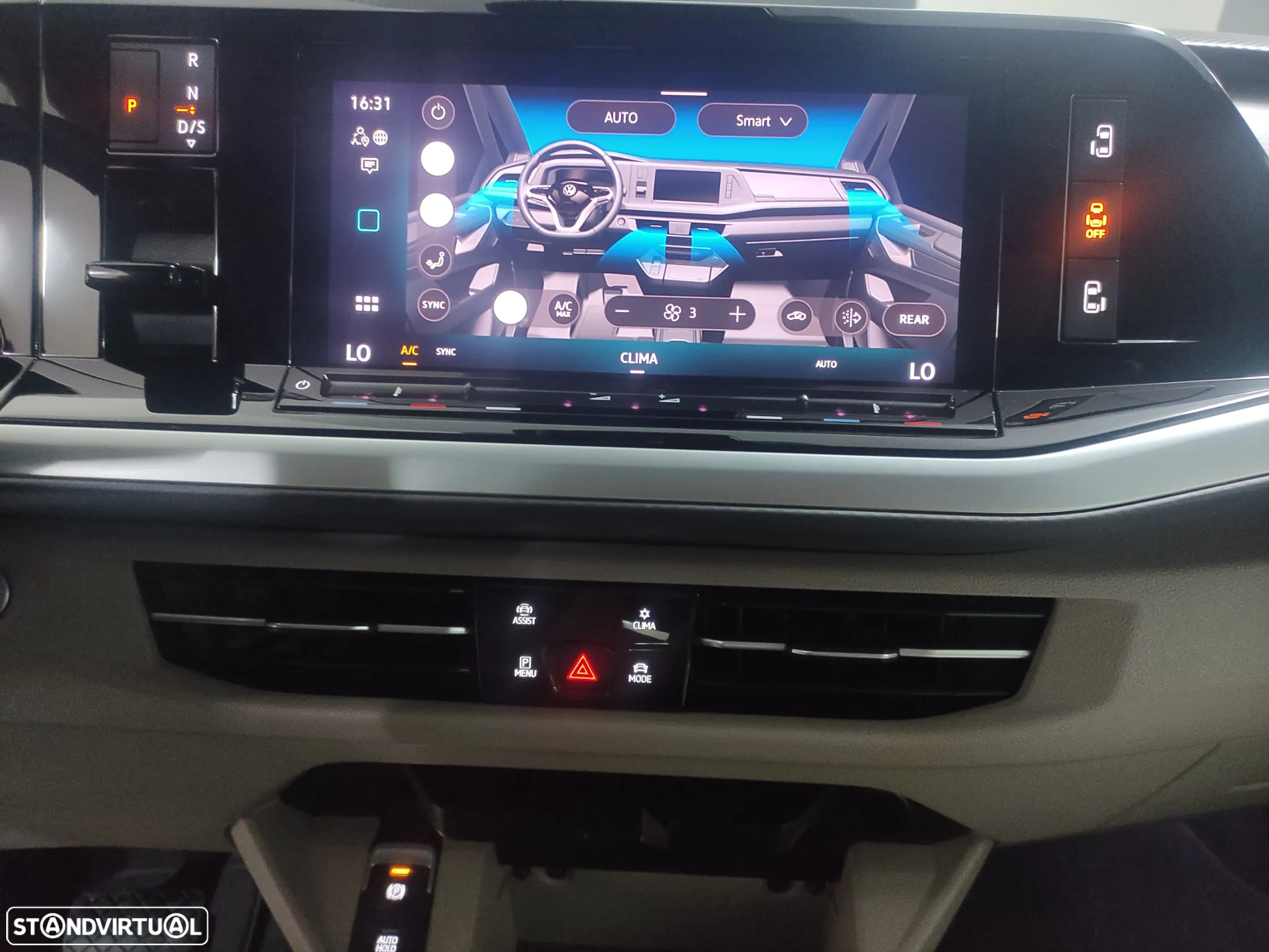 VW Multivan 1.5 TSI e-Hybrid Style DSG - 17