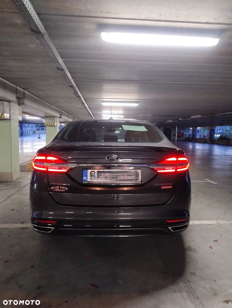 Ford Fusion 2.0 EcoBoost Titanium - 4