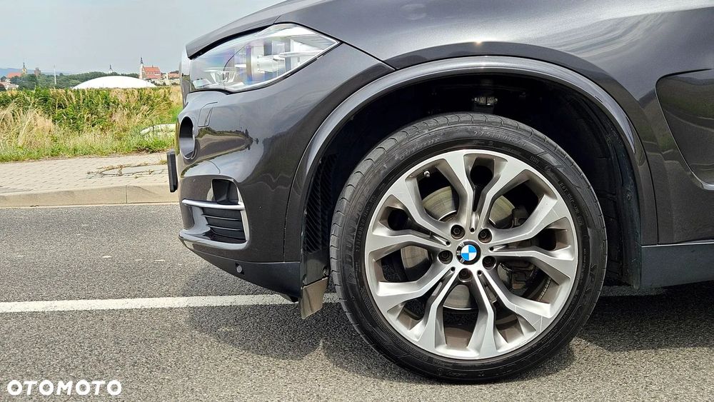 BMW X5 xDrive40d - 26