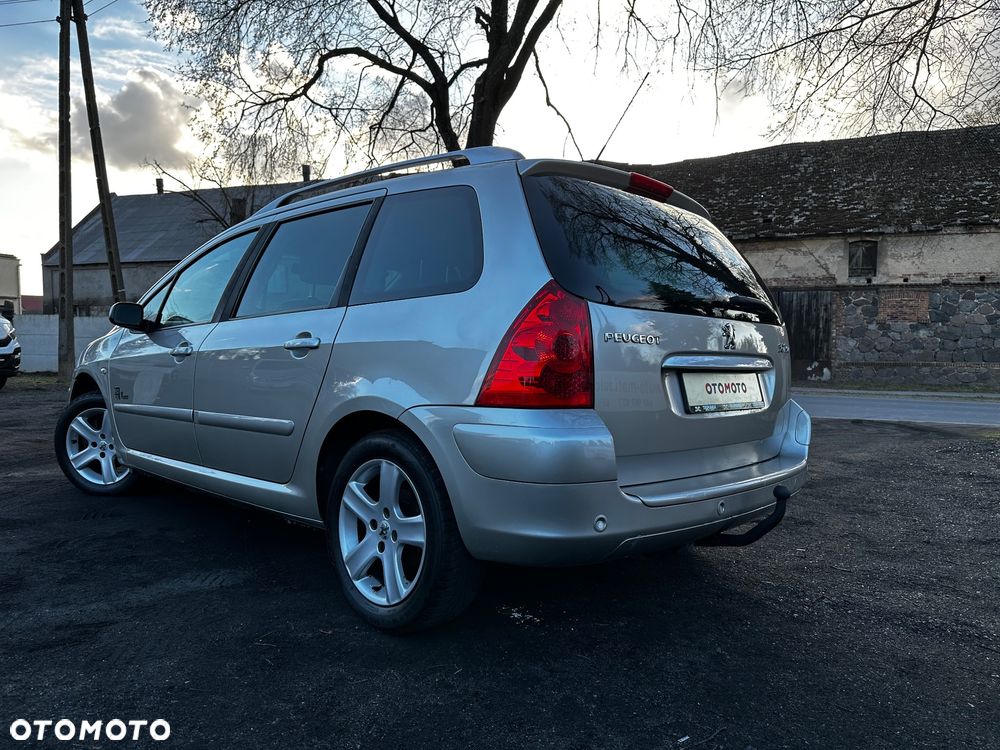Peugeot 307 SW 140 OXYGO - 7