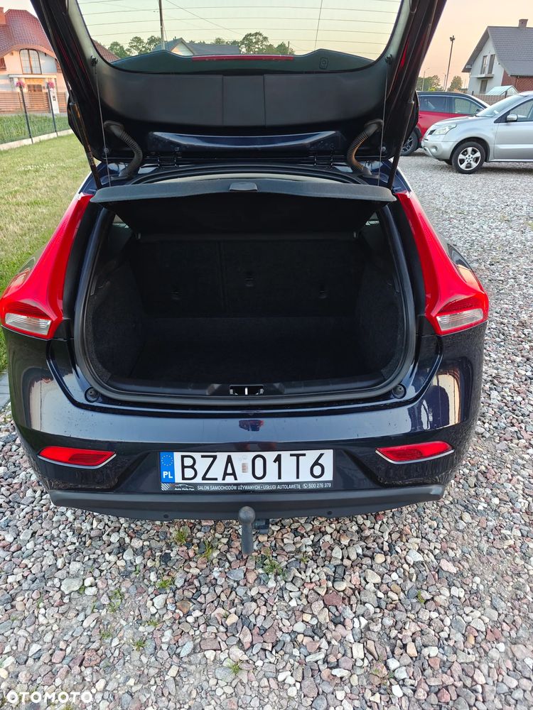 Volvo V40 D2 Summum - 10