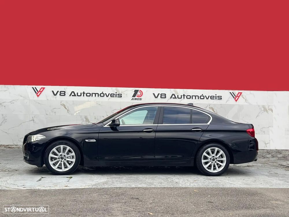 BMW 520 d Line Luxury Auto - 2