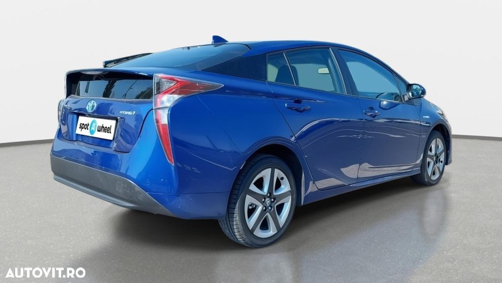 Toyota Prius - 7