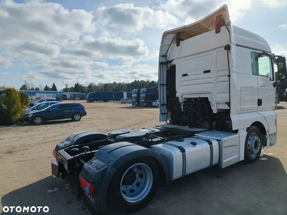 MAN TGX18.460 lowdeck - 8