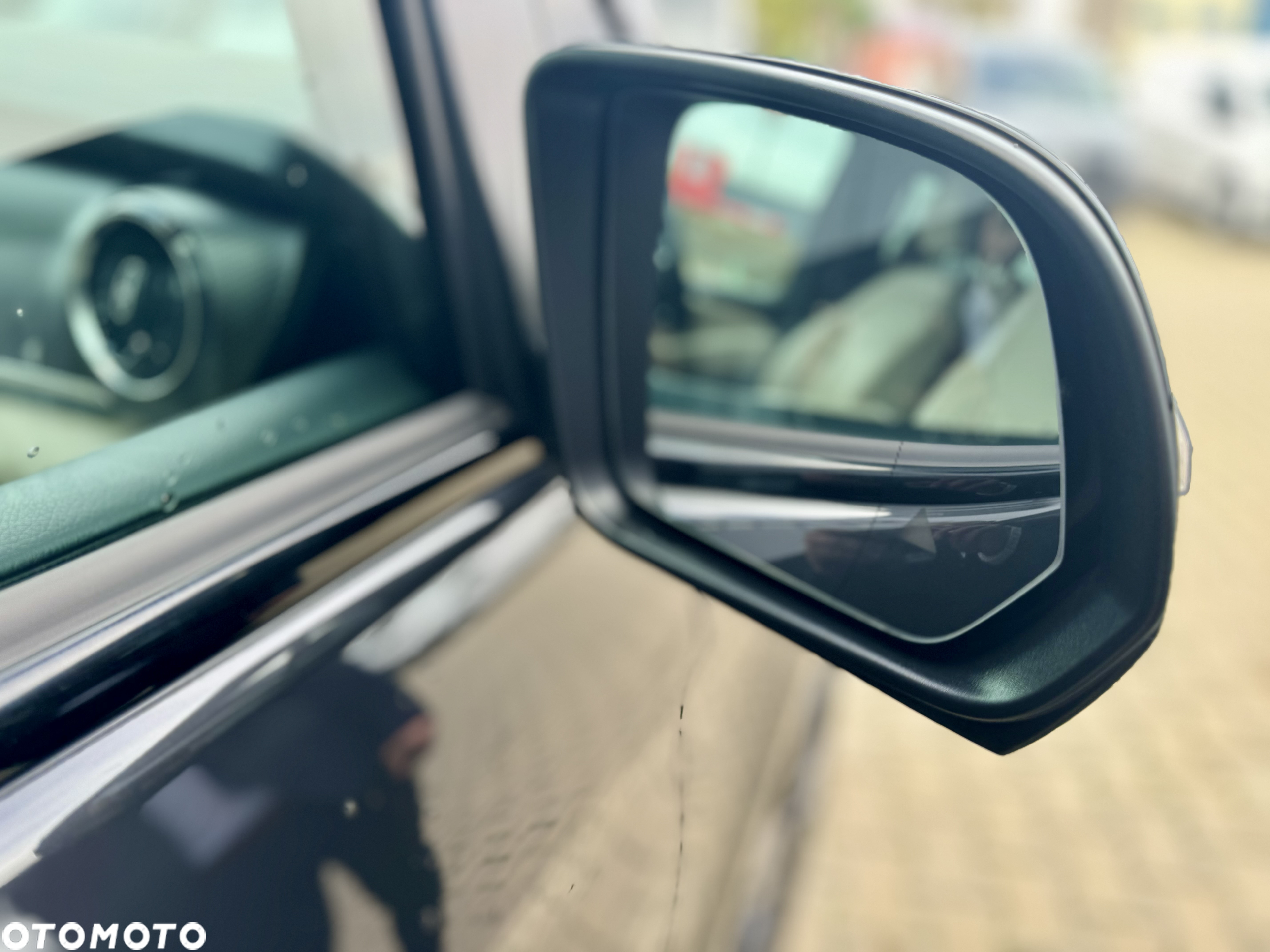 Mercedes-Benz Klasa V 300 d Exclusive 9G-Tronic (d³ugi) - 13