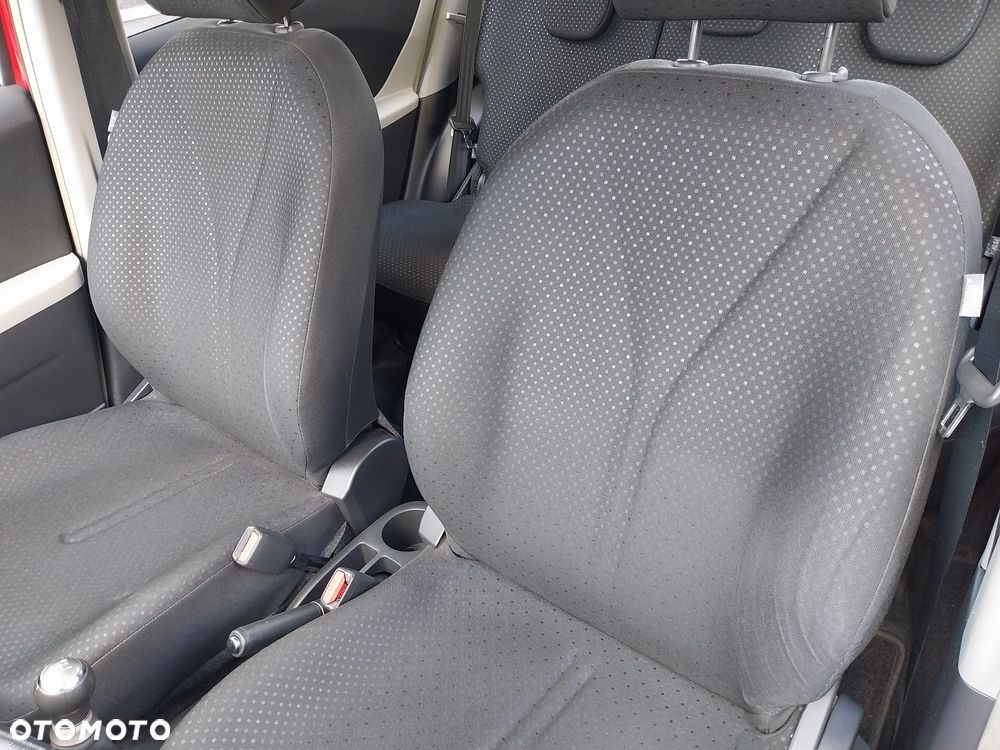 Toyota Yaris 1.0 Terra - 16
