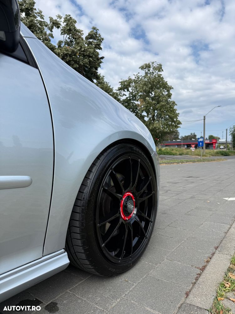 Volkswagen Golf 2.0 FSI GTI 30 Edition - 5