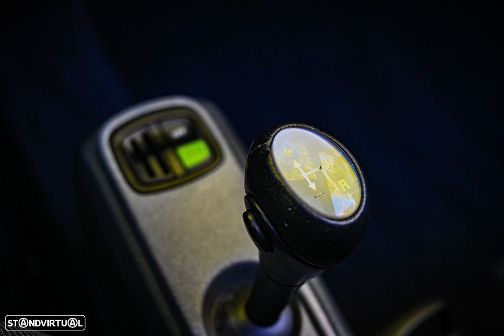 Smart ForTwo Coupé 1.0 mhd Passion 71 - 32