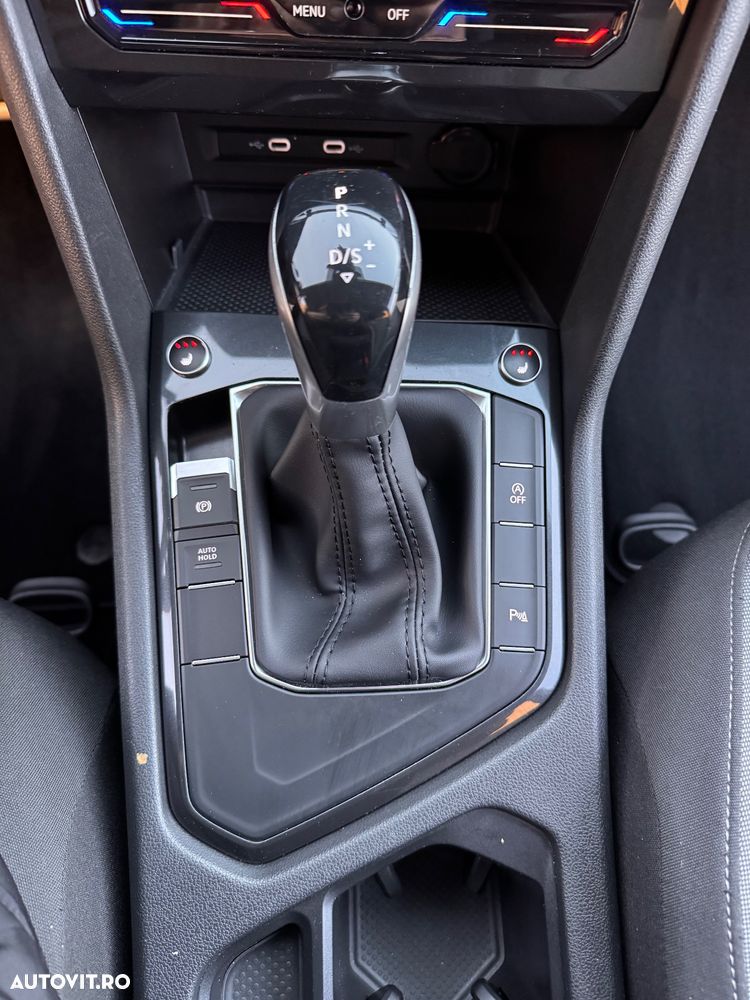 Volkswagen Tiguan 2.0 TDI SCR DSG R-Line - 31