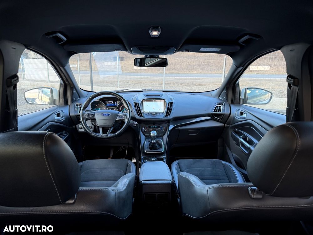 Ford Kuga 2.0 TDCi 4x4 ST-Line - 5