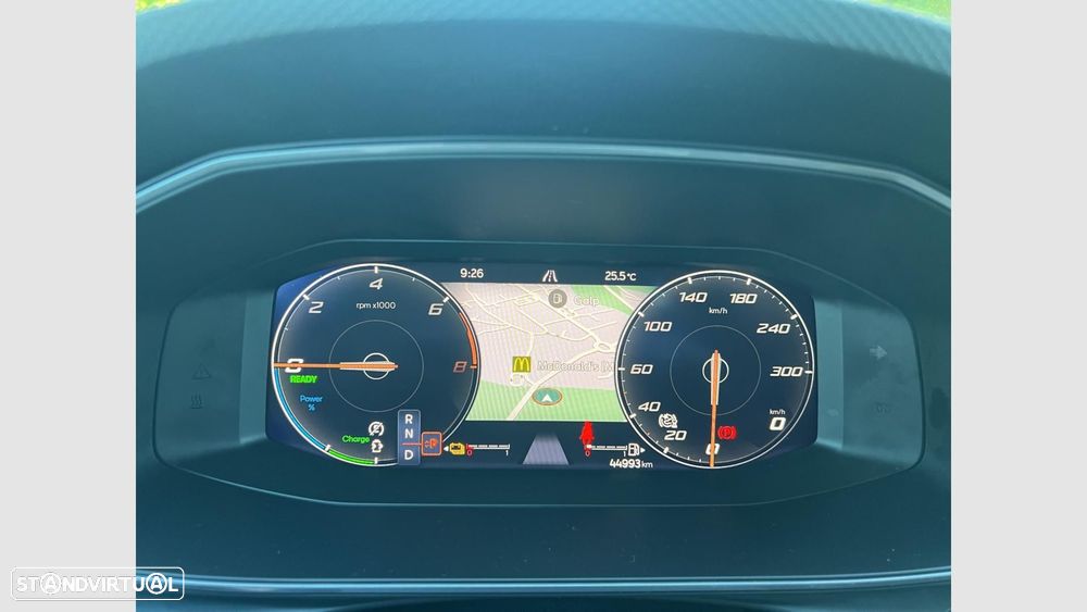 Cupra Leon 1.4 e-Hybrid MID DSG - 19