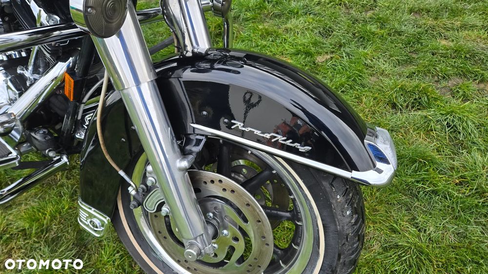 Harley-Davidson Touring Road King - 3