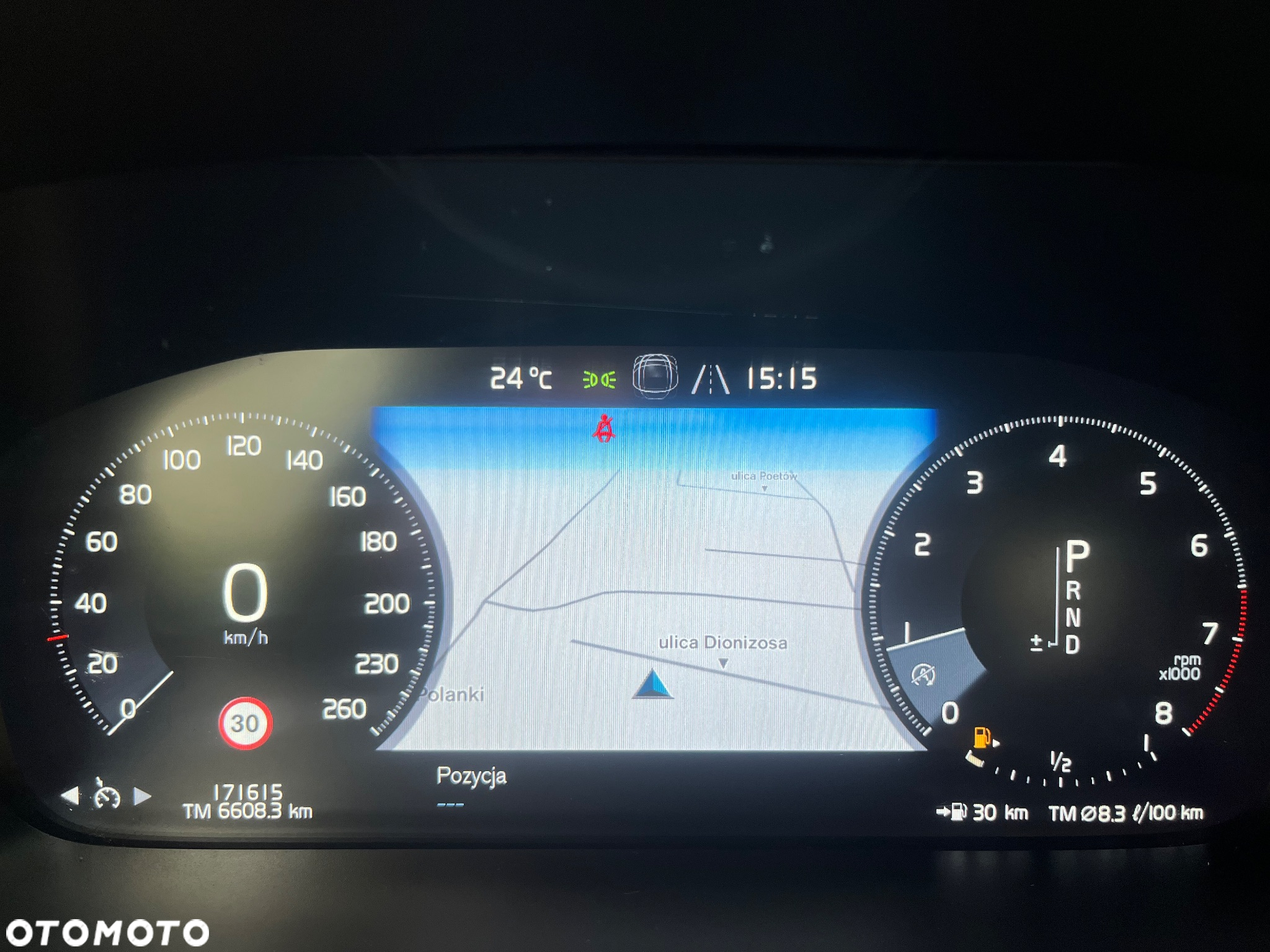 Volvo V60 T4 Momentum Pro - 22