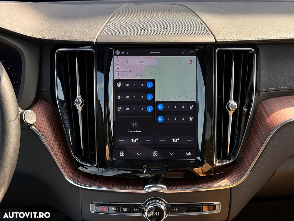 Volvo XC 60 B4 D AWD Ultimate Dark - 14