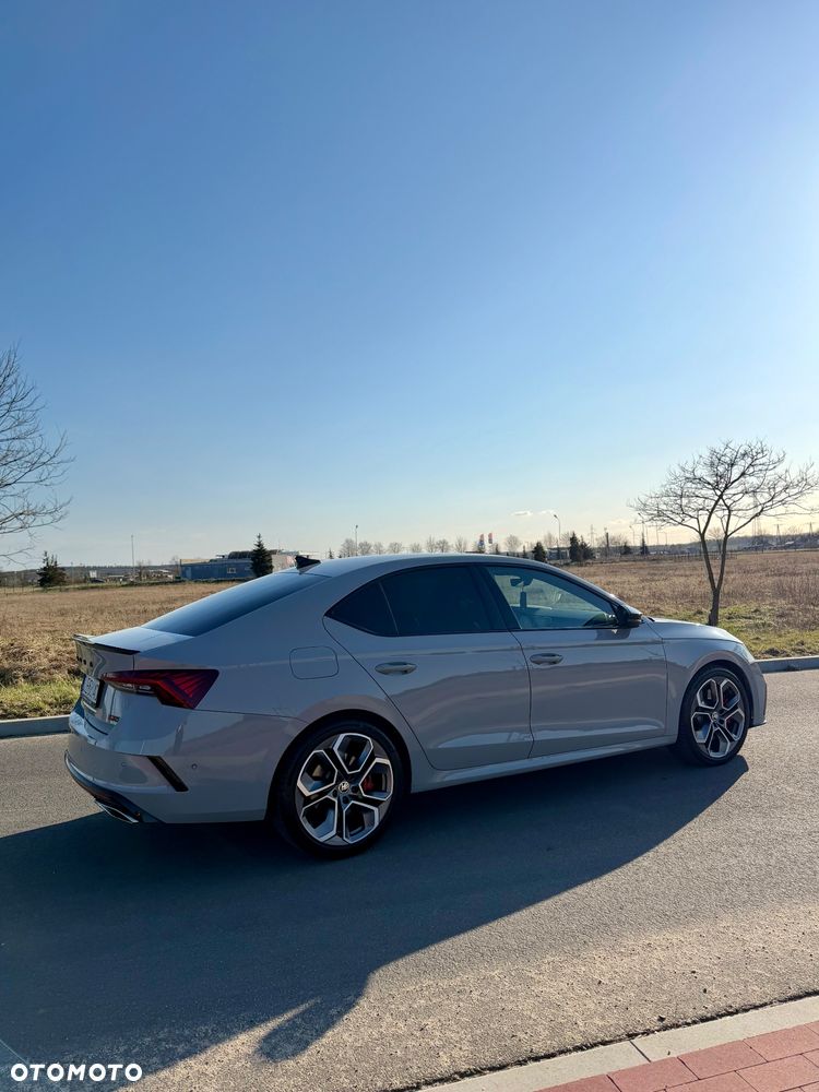 Skoda Octavia 2.0 TSI RS 245 DSG - 10