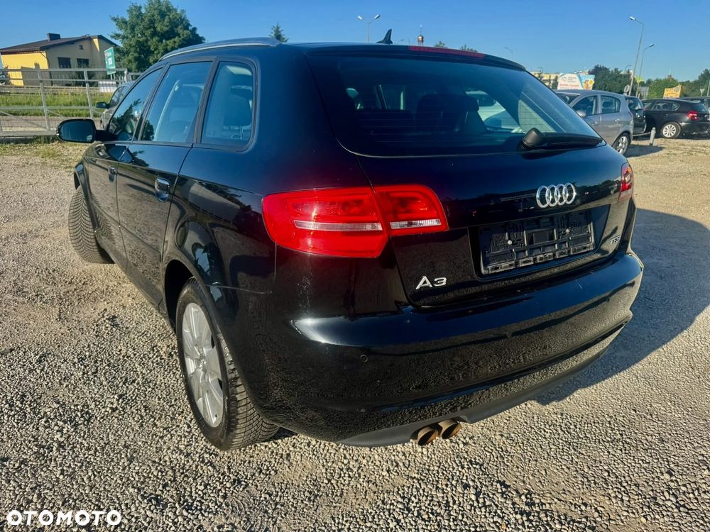 Audi A3 Sportback 1.4 TFSI Ambiente - 5