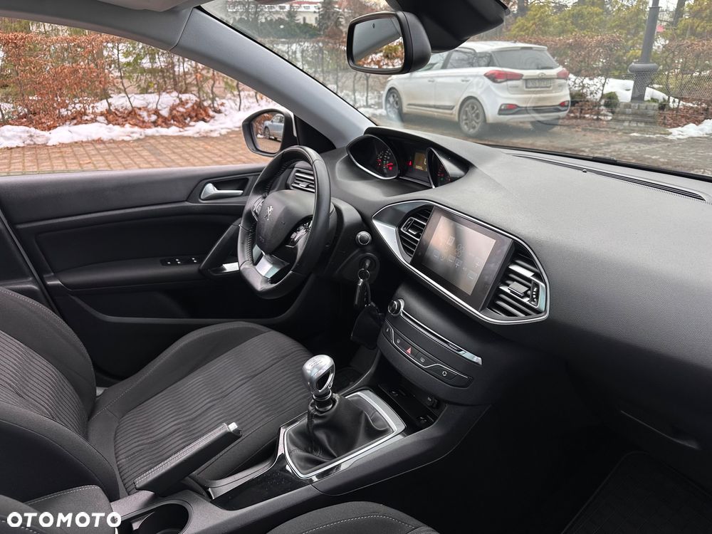 Peugeot 308 BlueHDi FAP 120 Stop&Start Active - 5