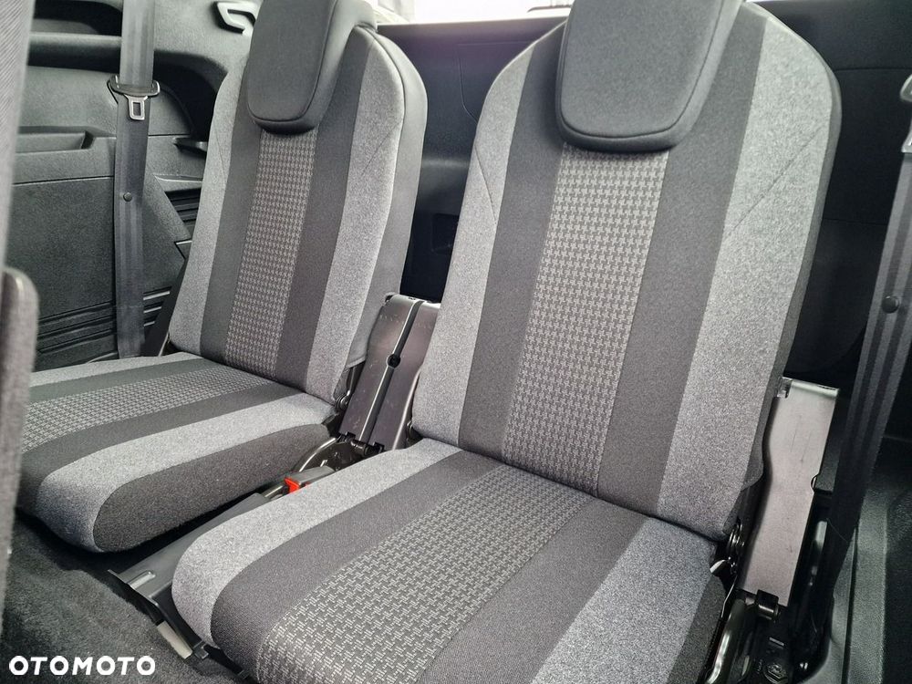 Peugeot 5008 1.5 BlueHDi Active Pack S&S EAT8 - 20
