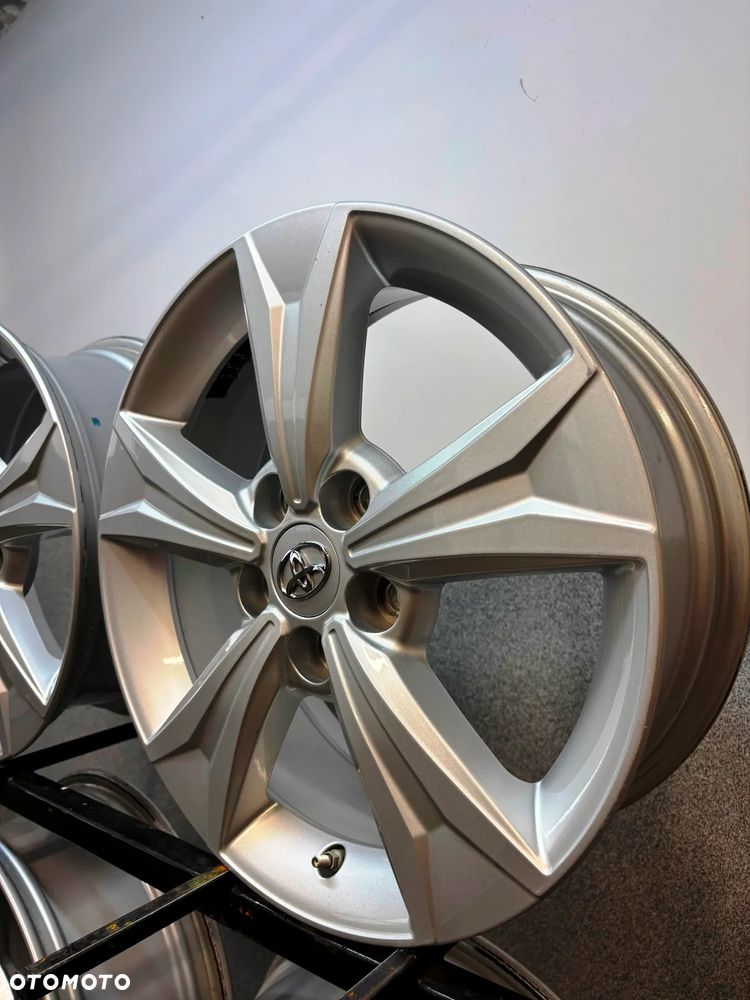 TOYOTA AURIS,COROLLA,CHR,CH-R 17'' +TPMS  6,5J ET45 - 7
