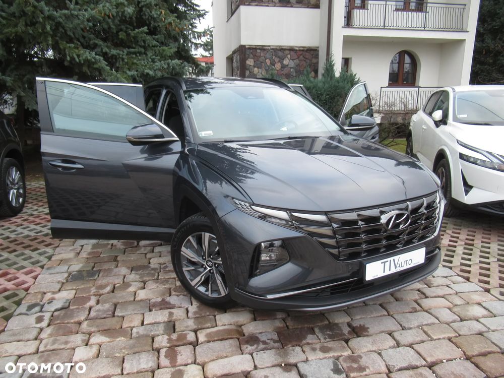 Hyundai Tucson 1.6 T-GDi HEV Executive 2WD - 39