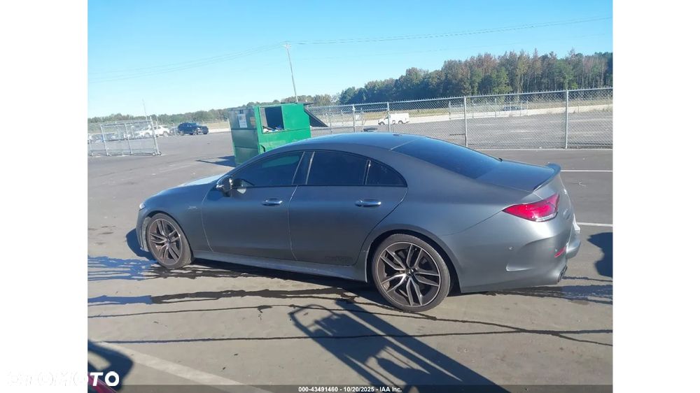 Mercedes-Benz CLS - 9