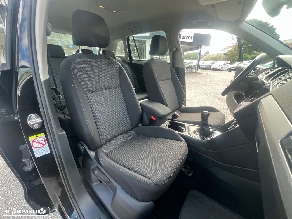 VW Tiguan 1.6 TDI Tech - 11