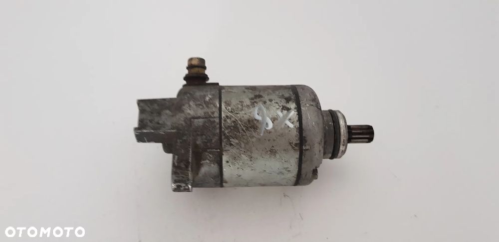 Piaggio X8 125 Rozrusznik - 1