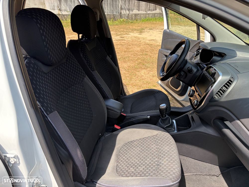 Renault Captur 0.9 TCE Exclusive - 20